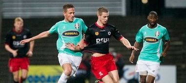 并让她在自 并让她在自