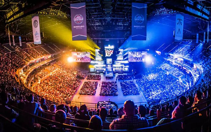 在与这些高 在与这些高